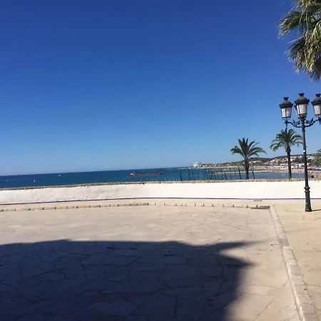 Sitges Apartment Apartmán *